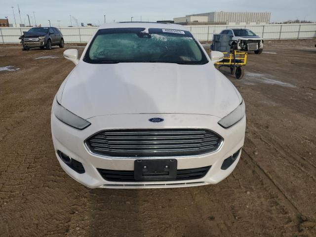 3FA6P0HR9DR379584 - 2013 FORD FUSION SE WHITE photo 5