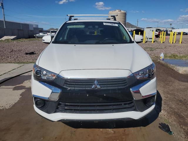 JA4AR3AU1GZ064044 - 2016 MITSUBISHI OUTLANDER ES WHITE photo 5