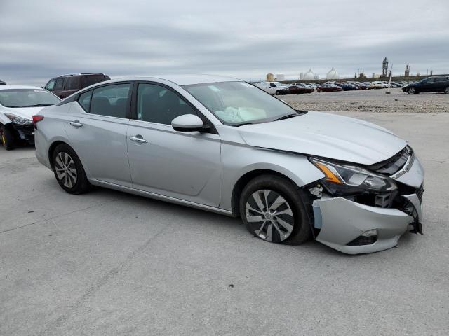 1N4BL4BV9LC227129 - 2020 NISSAN ALTIMA S SILVER photo 4