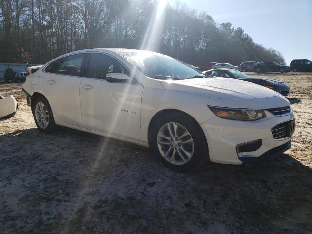 1G1ZD5ST6JF122224 - 2018 CHEVROLET MALIBU LT WHITE photo 4