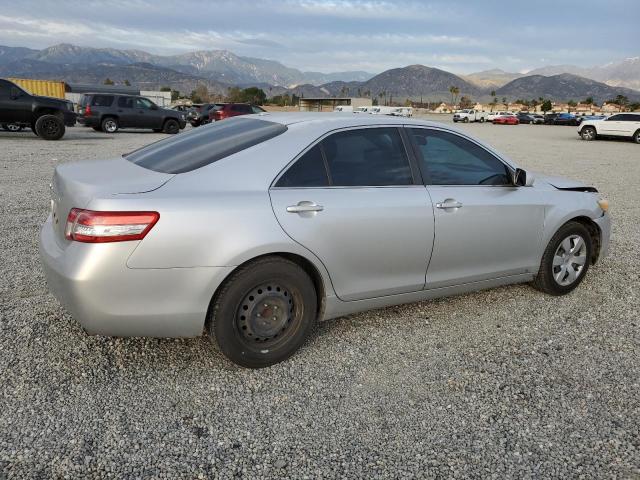 4T4BF3EK5AR075338 - 2010 TOYOTA CAMRY BASE SILVER photo 3