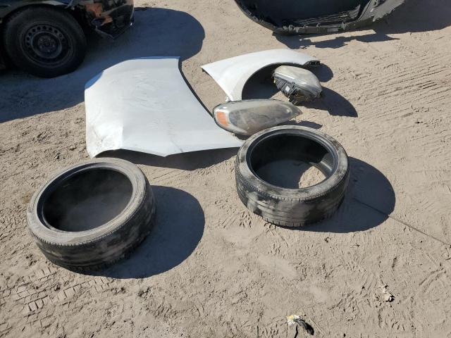 ZFBERFAB5H6G61990 - 2017 RAM PROMASTER WHITE photo 13