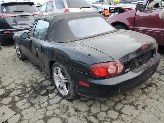 JM1NB353540400064 - 2004 MAZDA MX-5 MIATA BASE BLACK photo 2