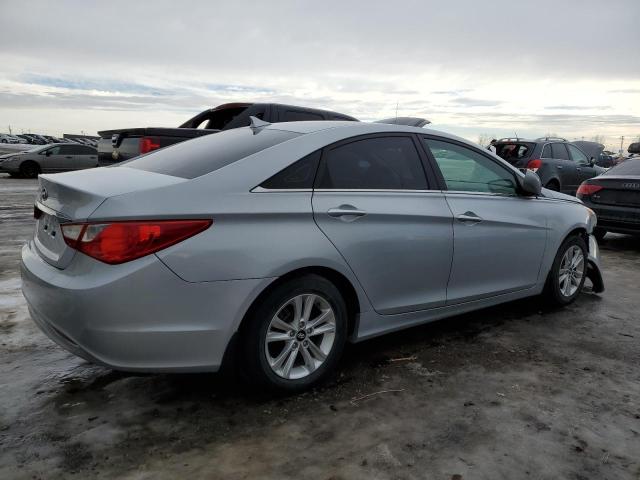 5NPEB4AC7DH514646 - 2013 HYUNDAI SONATA GLS SILVER photo 3