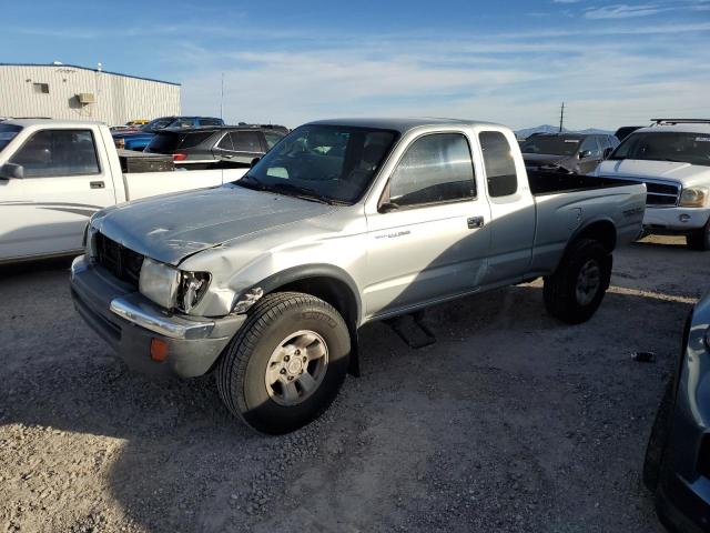 4TASN92N6YZ624122 - 2000 TOYOTA TACOMA XTRACAB PRERUNNER SILVER photo 1