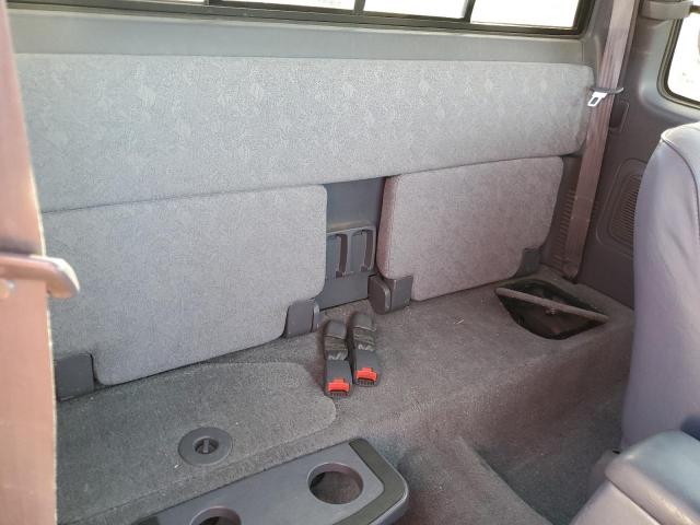 4TASN92N6YZ624122 - 2000 TOYOTA TACOMA XTRACAB PRERUNNER 银色 照片 10