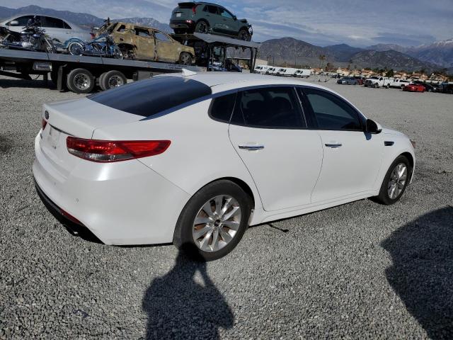 5XXGU4L32JG189914 - 2018 KIA OPTIMA EX WHITE photo 3