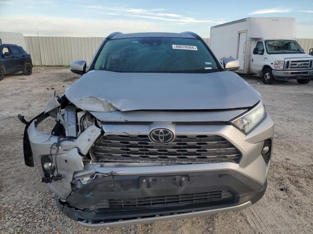 2T3Y1RFV8KW025444 - 2019 TOYOTA RAV4 LIMITED SILVER photo 5