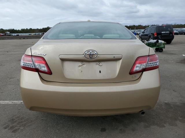 4T1BF3EK2AU092401 - 2010 TOYOTA CAMRY BASE GOLD photo 6