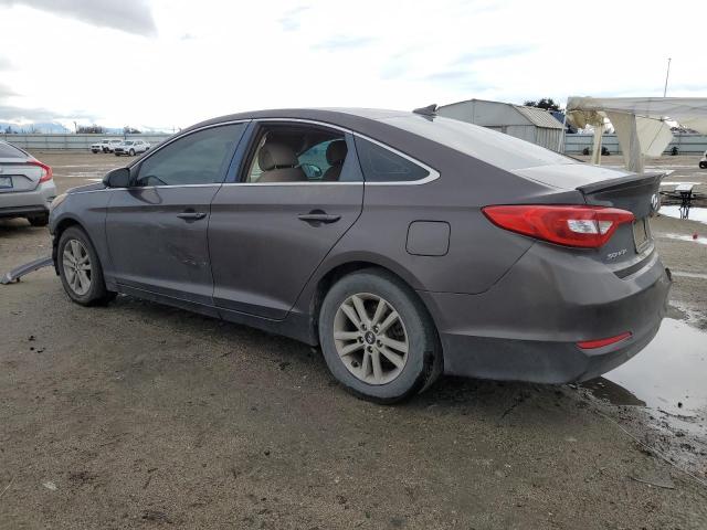 5NPE24AF4FH137481 - 2015 HYUNDAI SONATA SE BROWN photo 2