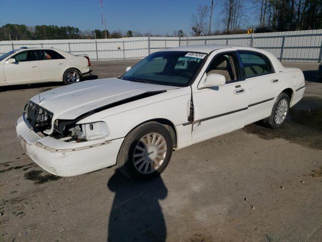 1LNHM81W25Y645942 - 2005 LINCOLN TOWN CAR SIGNATURE WHITE photo 1