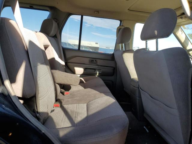 JN8DR09YX4W914103 - 2004 NISSAN PATHFINDER LE BLACK photo 11