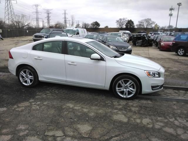 YV1612TK5F1357915 - 2015 VOLVO S60 PREMIER WHITE photo 1