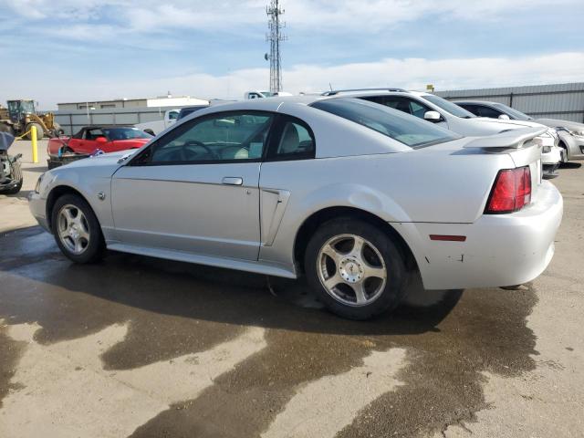 1FAFP40634F139386 - 2004 FORD MUSTANG SILVER photo 2