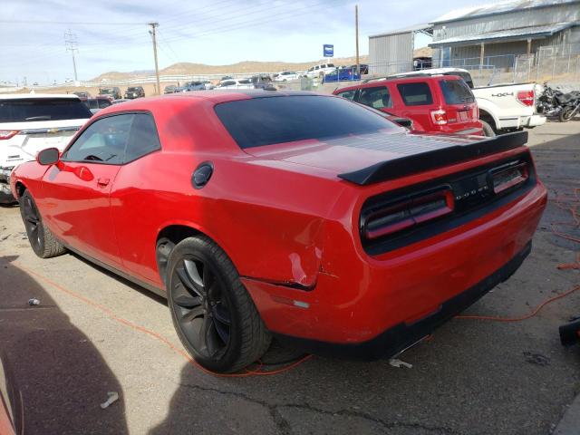 2C3CDZAG2JH226947 - 2018 DODGE CHALLENGER SXT RED photo 2