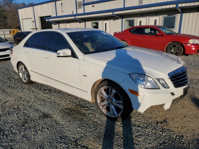 WDDHF8JB4CA640362 - 2012 MERCEDES-BENZ E 350 4MATIC WHITE photo 4