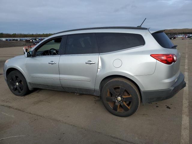 1GNKRGEDXCJ190012 - 2012 CHEVROLET TRAVERSE LT SILVER photo 2