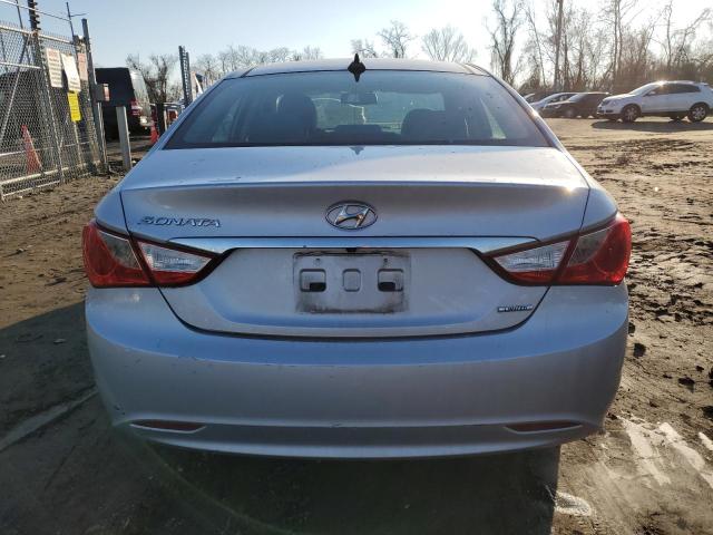 5NPEC4AC5CH415433 - 2012 HYUNDAI SONATA SE SILVER photo 6