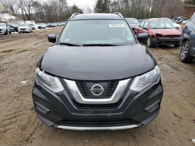 KNMAT2MV0HP615891 - 2017 NISSAN ROGUE S BLACK photo 5