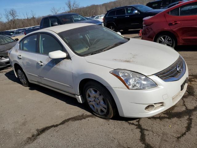 1N4AL2AP7BN499667 - 2011 NISSAN ALTIMA 2.5 BASE WHITE photo 4