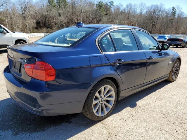 WBAPK5G55BNN26067 - 2011 BMW 328 XI SULEV BLUE photo 3