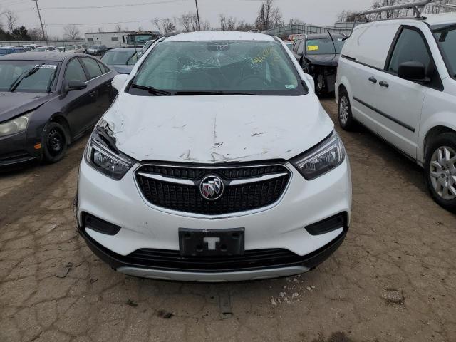 KL4CJASB2JB634618 - 2018 BUICK ENCORE PREFERRED WHITE photo 5