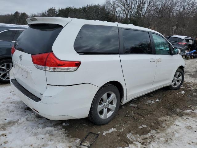 5TDKA3DC0CS013926 - 2012 TOYOTA SIENNA BASE WHITE photo 3