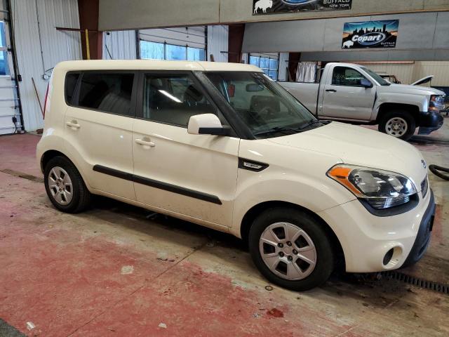 KNDJT2A53C7356357 - 2012 KIA SOUL BEIGE photo 4