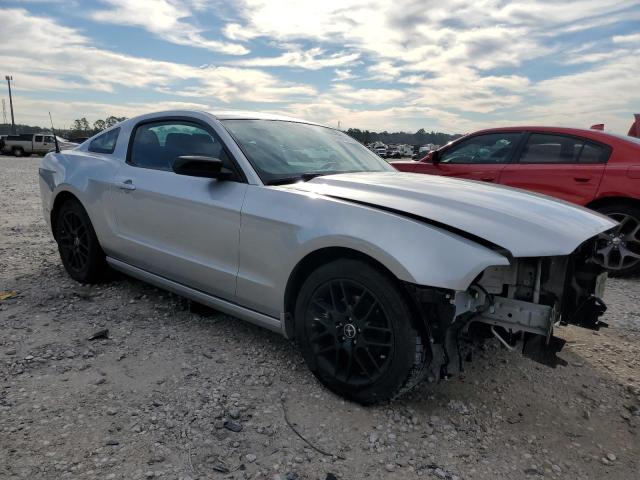 1ZVBP8AM9E5316329 - 2014 FORD MUSTANG SILVER photo 4