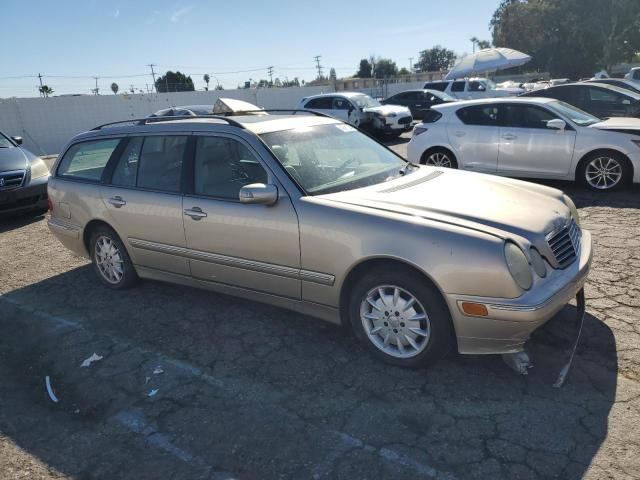 WDBJH65J62B466832 - 2002 MERCEDES-BENZ E 320 GOLD photo 4