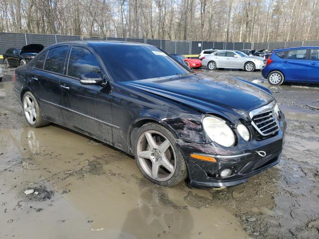 WDBUF72X69B411776 - 2009 MERCEDES-BENZ E 550 BLACK photo 4