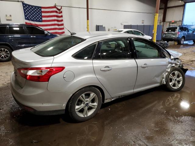 1FADP3F27EL425167 - 2014 FORD FOCUS SE SILVER photo 3