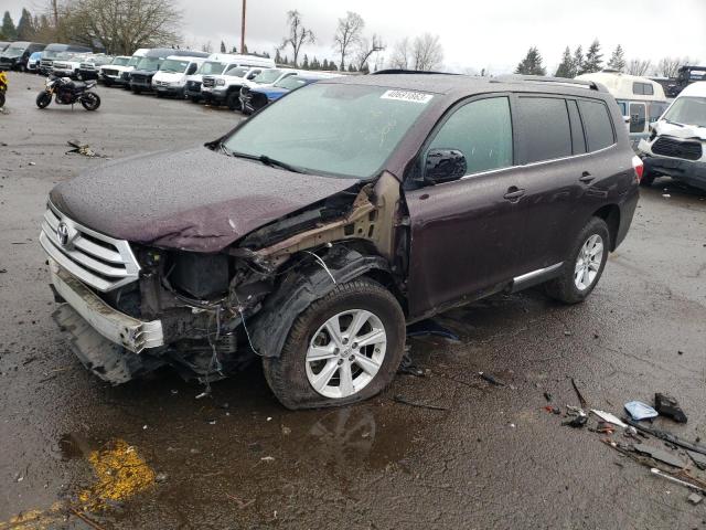 5TDBK3EH5DS227870 - 2013 TOYOTA HIGHLANDER BASE Марун фото 1
