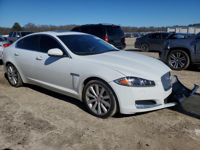 SAJWJ0EF9E8U12559 - 2014 JAGUAR XF WHITE photo 4