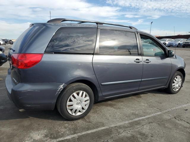 5TDZK23C98S115918 - 2008 TOYOTA SIENNA CE GRAY photo 3