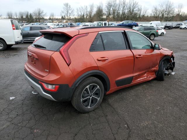 KNDCS3LF5P5056229 - 2023 KIA NIRO EX RED photo 3