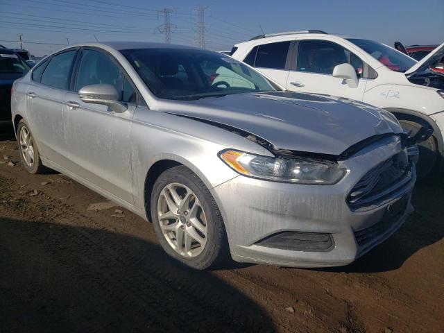 3FA6P0H78GR330265 - 2016 FORD FUSION SE SILVER photo 4