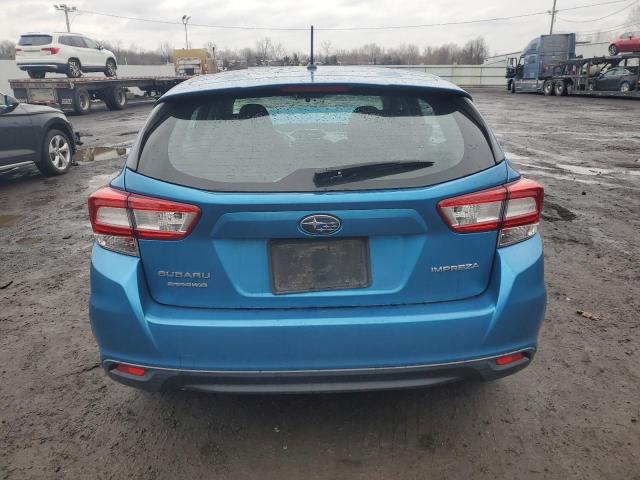 4S3GTAA62J1726422 - 2018 SUBARU IMPREZA BLUE photo 6