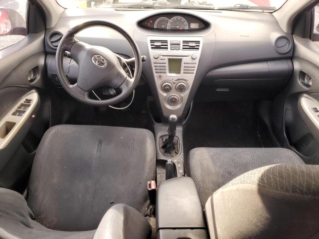 JTDBT923471138916 - 2007 TOYOTA YARIS RED photo 8