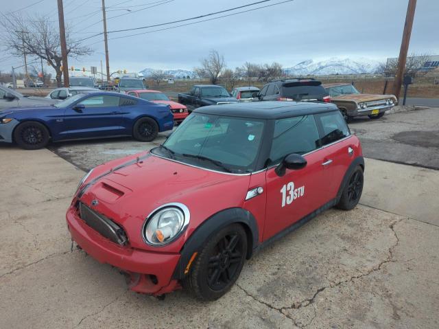 WMWSV3C56DT479769 - 2013 MINI COOPER S RED photo 2