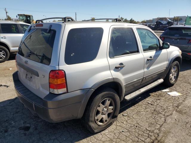 1FMCU031X6KA12705 - 2006 FORD ESCAPE XLT SILVER photo 3