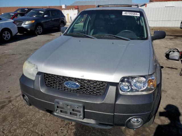 1FMCU031X6KA12705 - 2006 FORD ESCAPE XLT SILVER photo 5