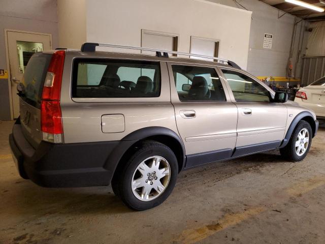 YV1SZ592651200702 - 2005 VOLVO XC70 GOLD photo 3