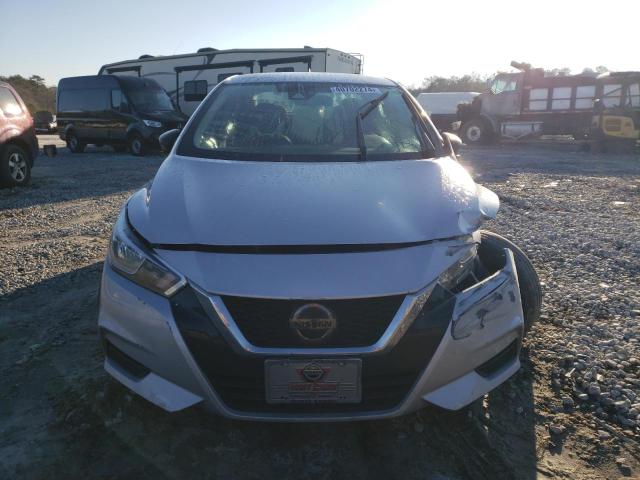 3N1CN8DV0ML855361 - 2021 NISSAN VERSA S SILVER photo 5