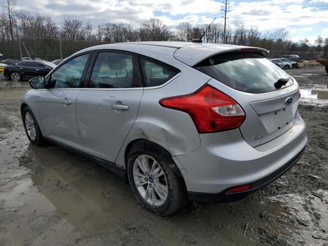 1FAHP3M28CL206526 - 2012 FORD FOCUS SEL SILVER photo 2