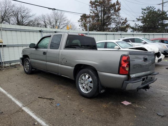 1GCEC19X37Z112610 - 2007 CHEVROLET SILVERADO C1500 CLASSIC GRAY photo 2