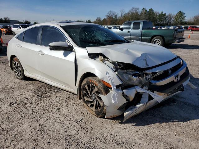 19XFC2F72JE010734 - 2018 HONDA CIVIC EX WHITE photo 4