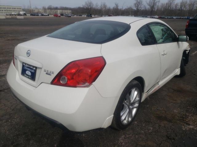 1N4BL24E59C184127 - 2009 NISSAN ALTIMA 3.5SE WHITE photo 4