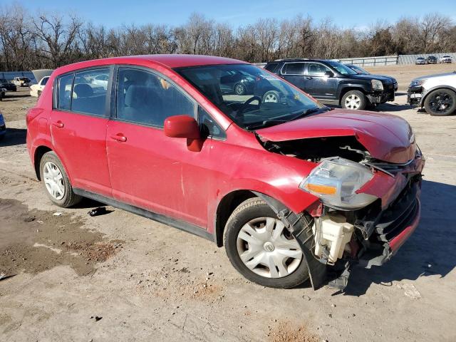 3N1BC1CP9AL459856 - 2010 NISSAN VERSA S RED photo 4