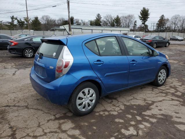 JTDKDTB37D1549345 - 2013 TOYOTA PRIUS C BLUE photo 3